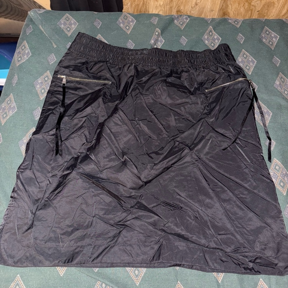 Simply Vera Vera Wang Black Skirt